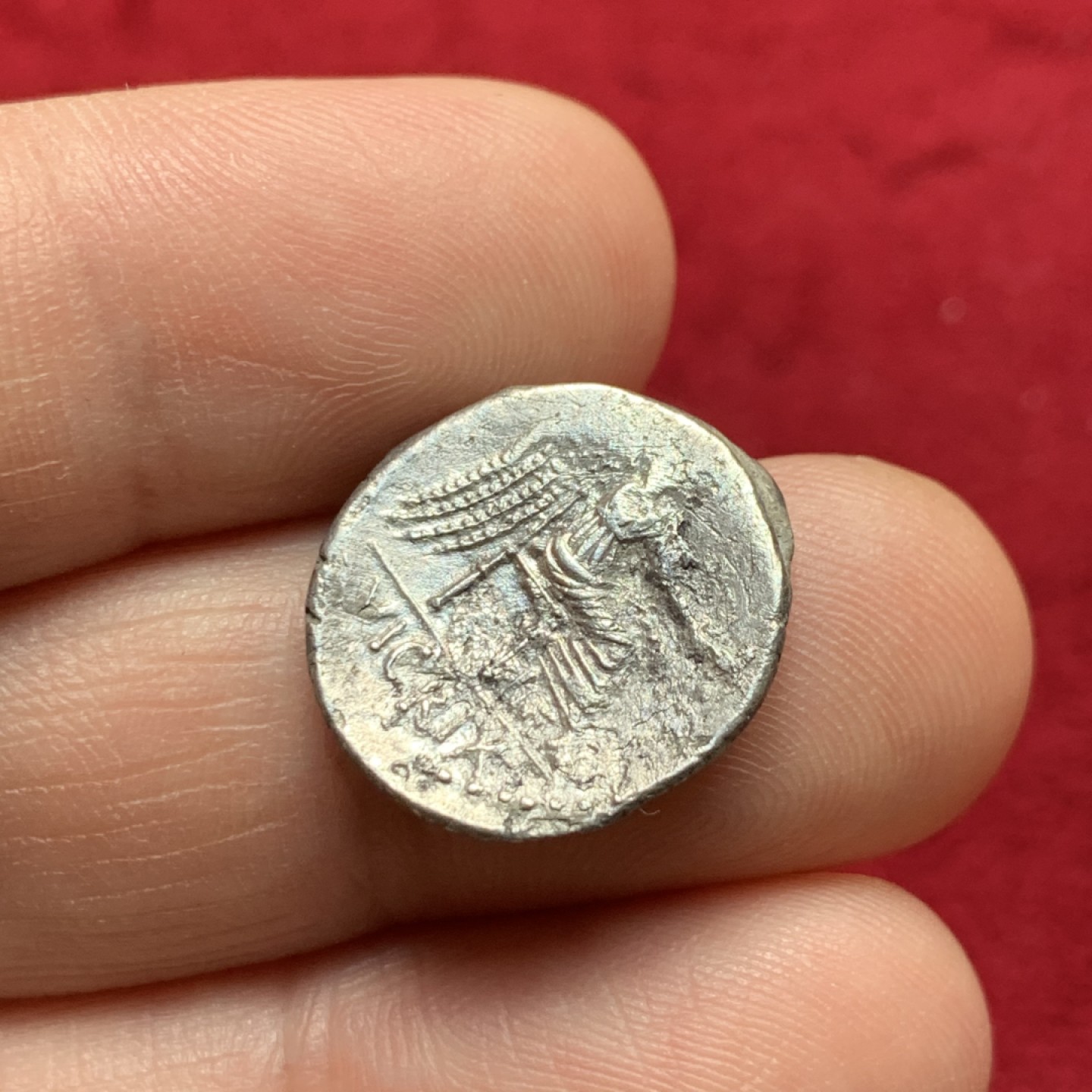 《竞宝斋》第159场-周日，周一 2场 (全场包邮) 公元前89年 古罗马共和国 胜利女神1狄娜里银币 背面坐着的女神 热门女神币