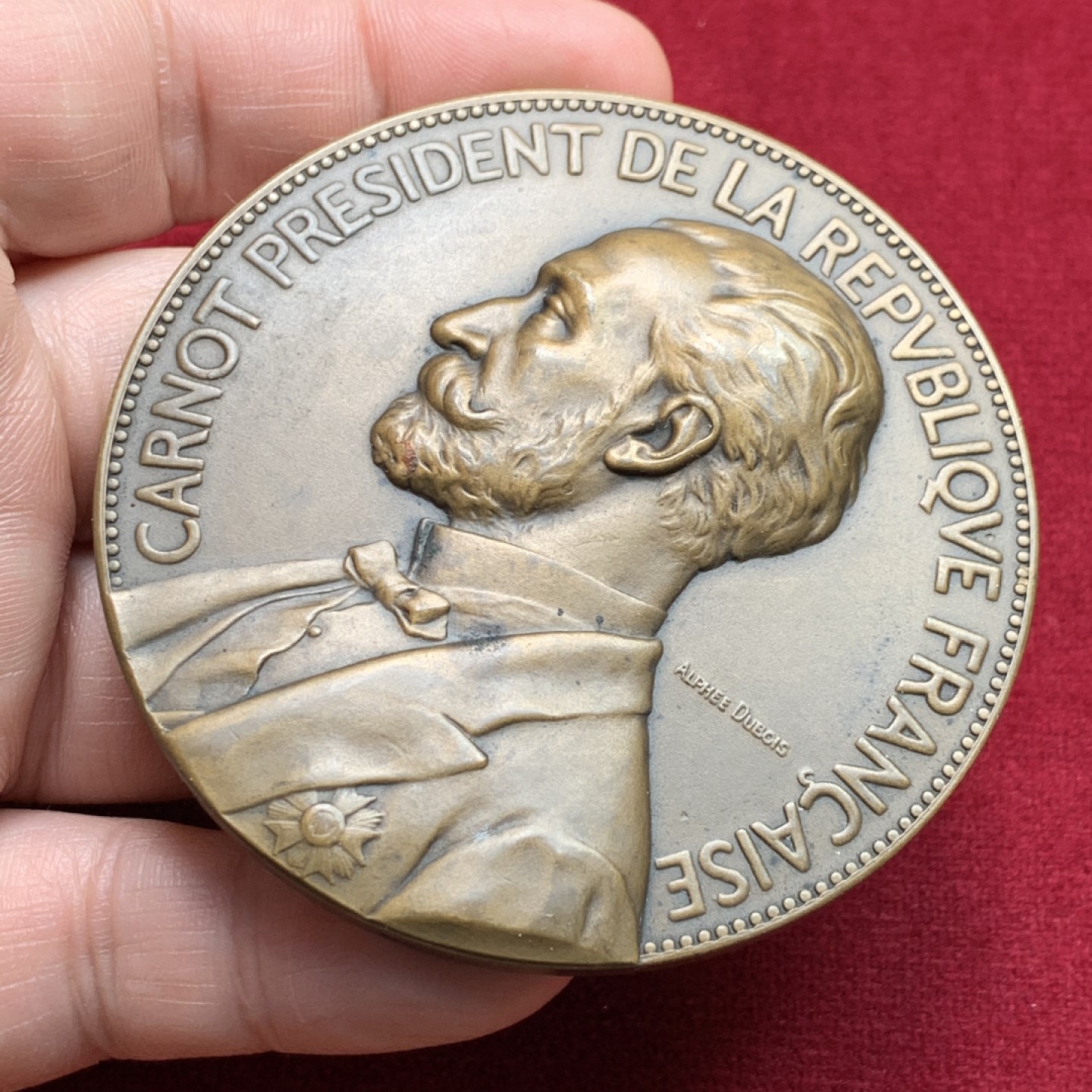 《竞宝斋》第159场-周日，周一 2场 (全场包邮) 法国 1887年 卡诺总统 纪念铜章，直径68mm，重量118g