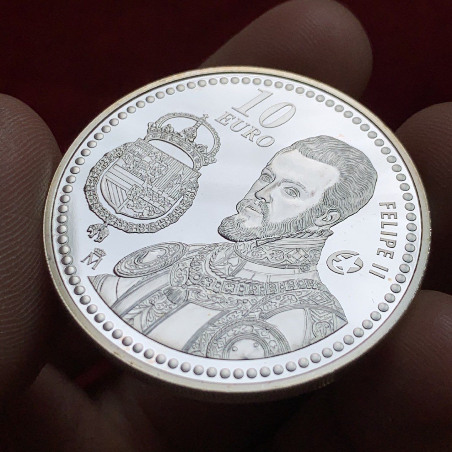 《竞宝斋》第159场-周日，周一 2场 (全场包邮) 西班牙 2009年 欧洲历史人物费利佩二世 10欧元 大银币 27克 925银