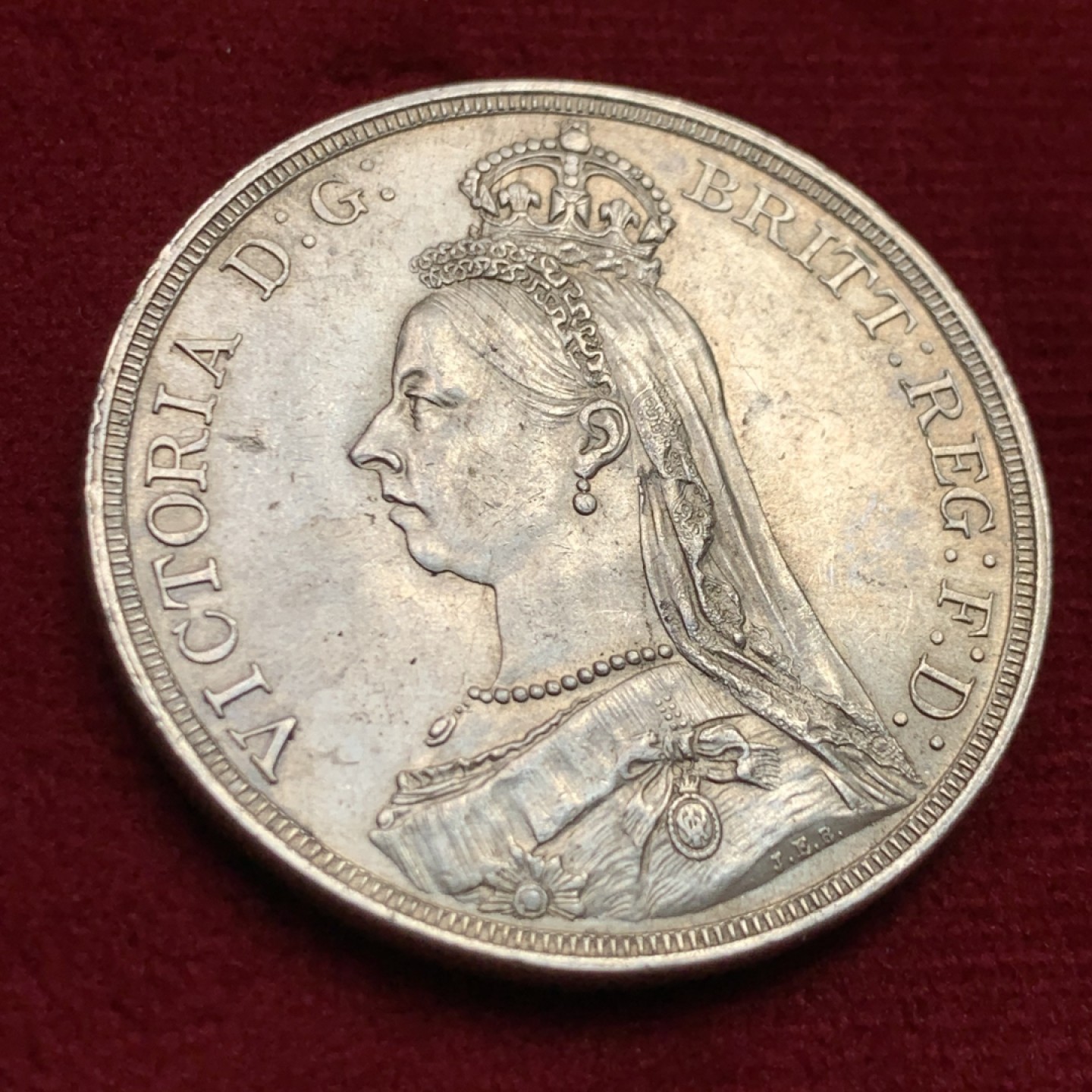 《竞宝斋》第159场-周日，周一 2场 (全场包邮) 英国 1887年马剑大克朗银币，unc级别原光淡彩，状态一流