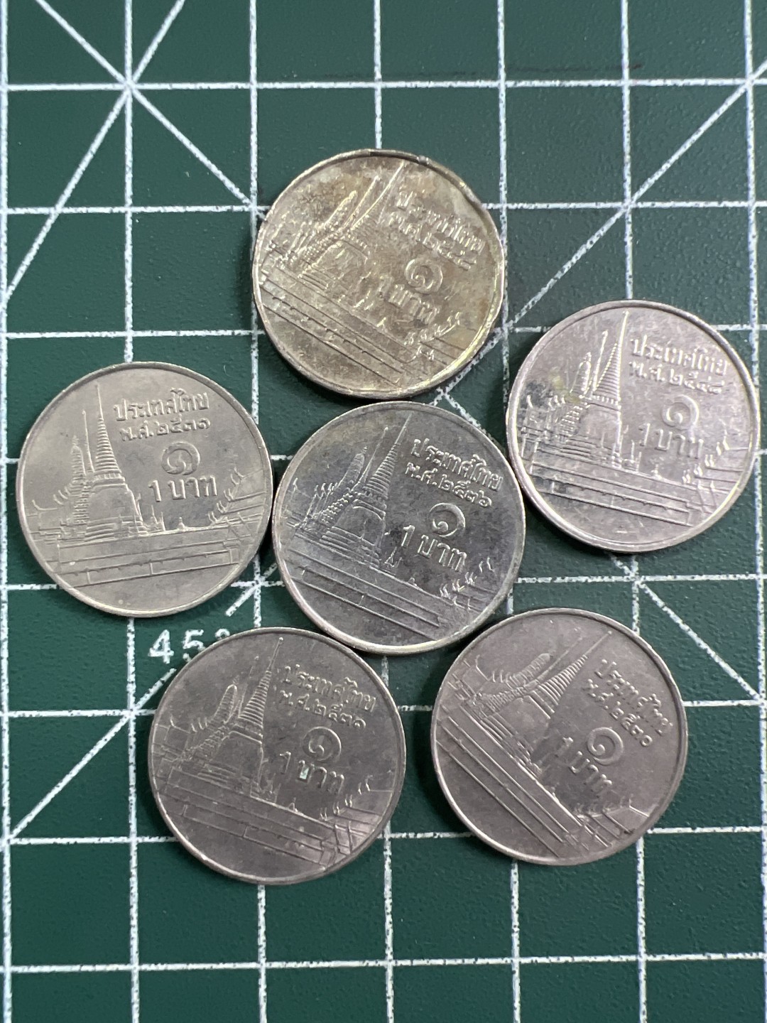 泡泡堂第343期  世界硬币 （无押金，捡漏，全场20包邮，偏远地区除外，接收代拍业务） 泰国一铢6枚