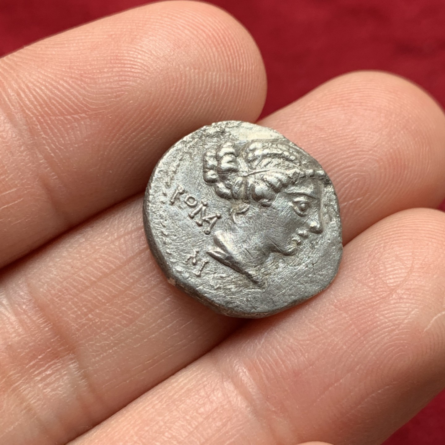 《竞宝斋》第159场-周日，周一 2场 (全场包邮) 公元前89年 古罗马共和国 胜利女神1狄娜里银币 背面坐着的女神 热门女神币