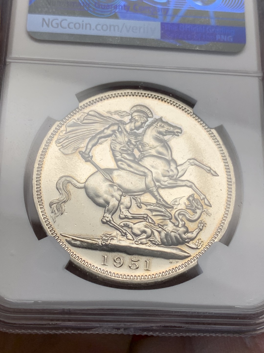 《竞宝斋》第159场-周日，周一 2场 (全场包邮) NGC-PL64 英国 1951年 镍马剑1克朗 高分少见 转光非常漂亮