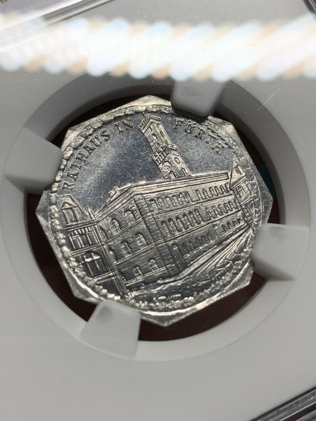 《竞宝斋》第159场-周日，周一 2场 (全场包邮) NGC-MS64 德国紧急状态时期纽伦堡币 1920年 景观不错