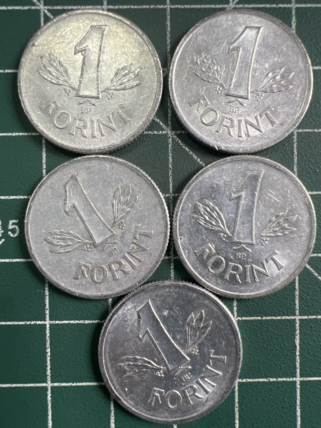 泡泡堂第294期  世界硬币 （无押金，捡漏，全场20包邮，偏远地区除外，接收代拍业务） 匈牙利1福林五枚