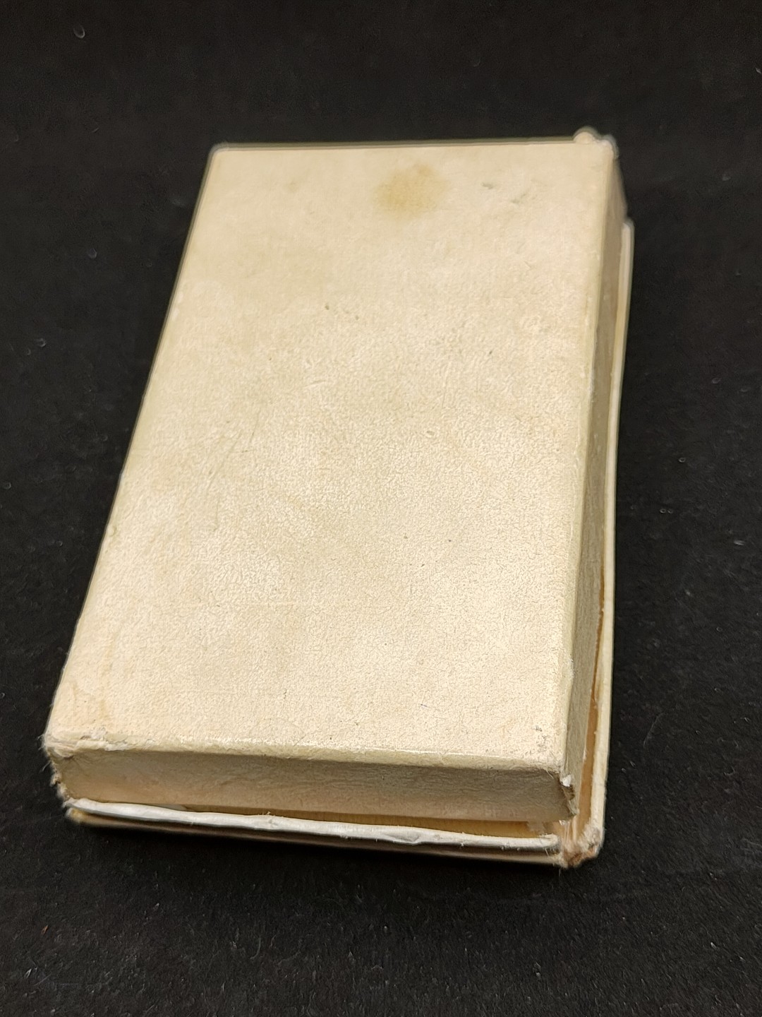 全场0元起拍 第51期 咸鱼国勋章拍卖专场 4月30日（周日）下午6：00开始 德意志民主共和国国家功勋奖章