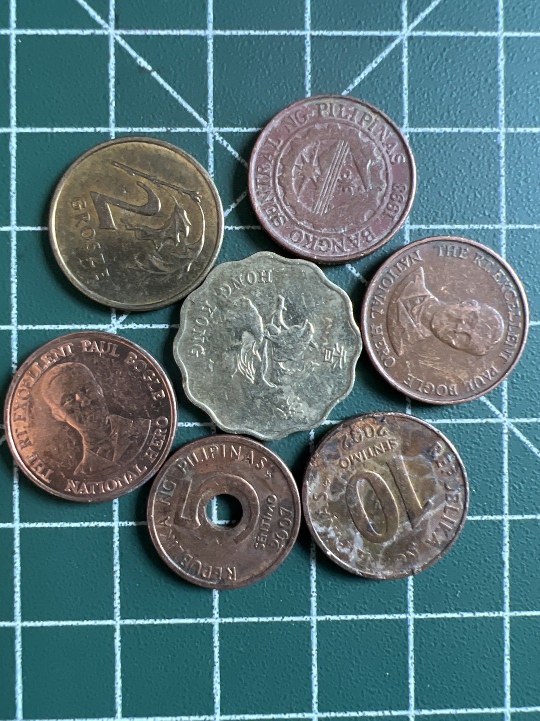 泡泡堂第296期  世界硬币 （无押金，捡漏，全场20包邮，偏远地区除外，接收代拍业务） 硬币一组