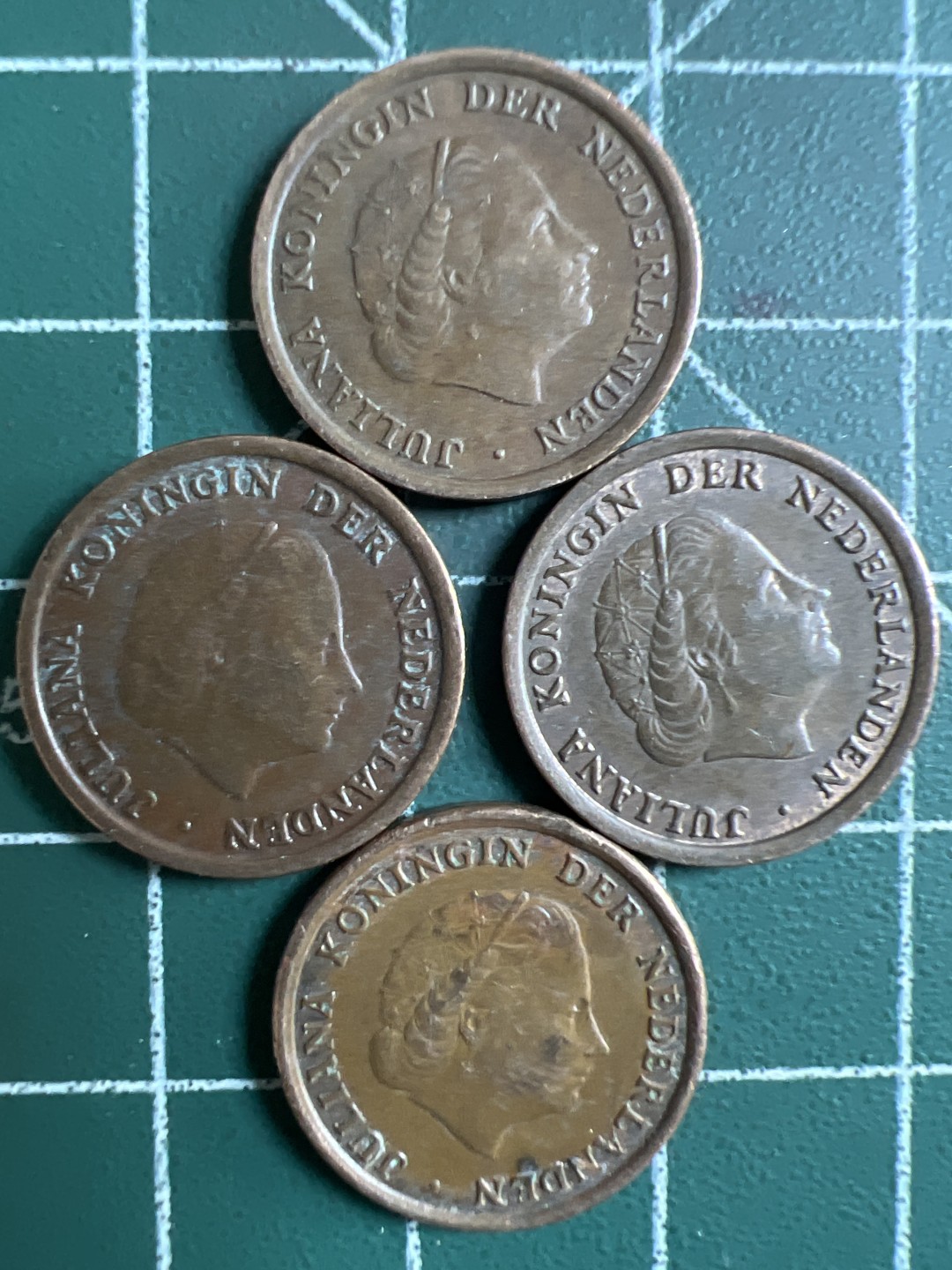 泡泡堂第343期  世界硬币 （无押金，捡漏，全场20包邮，偏远地区除外，接收代拍业务） 荷兰一分4枚