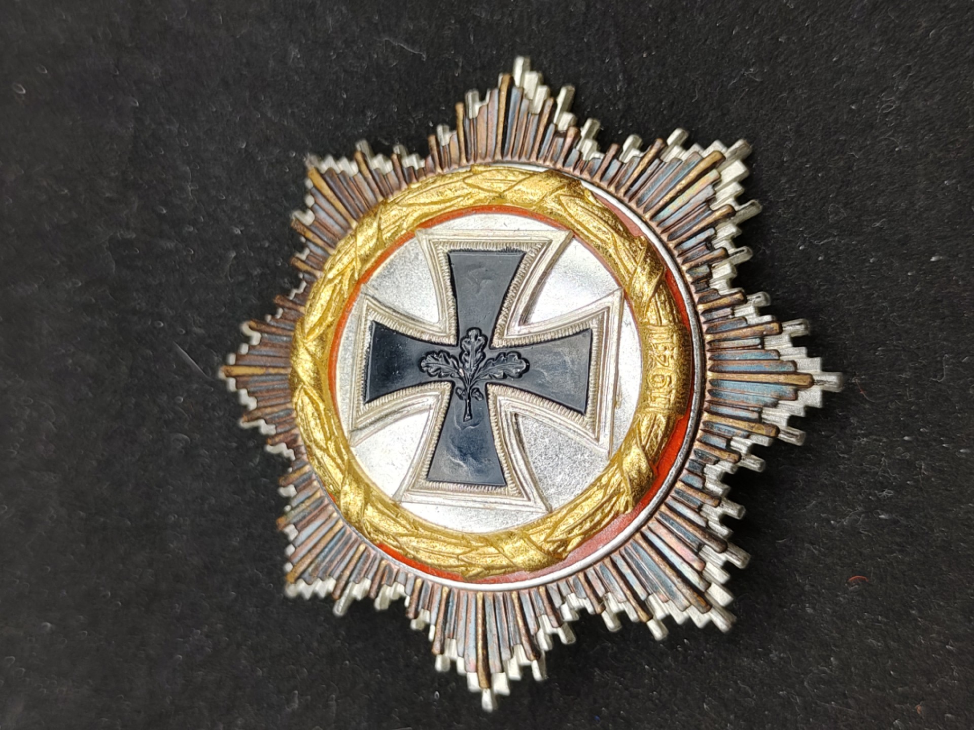 全场0元起拍 第51期 咸鱼国勋章拍卖专场 4月30日（周日）下午6：00开始 	金DK 德国57版金级大德意志十字勋章