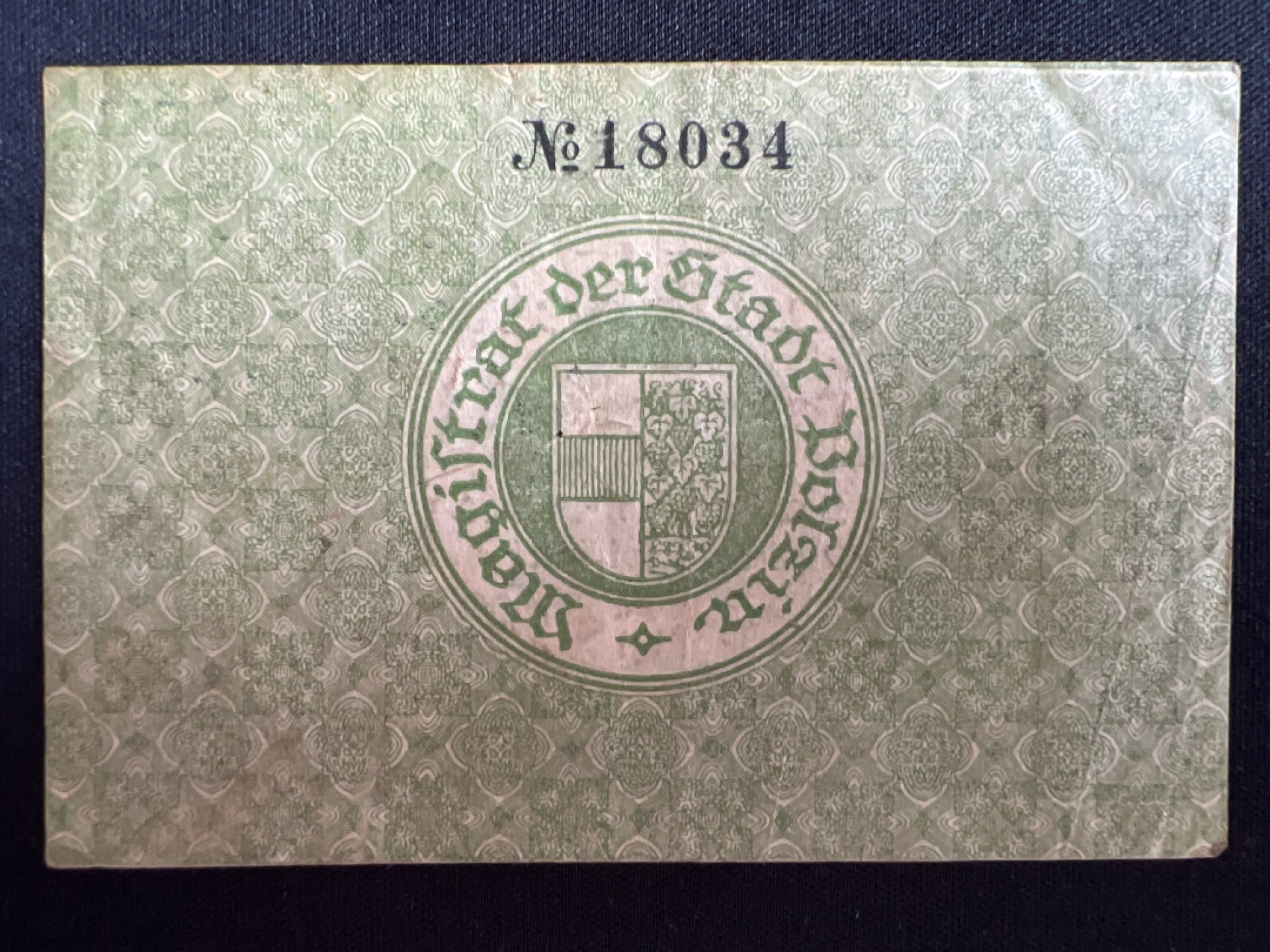 泡泡堂微拍第139幕纸币捡漏可累计专场👿👿，累计满二十元包邮，接受代拍业务 德紧