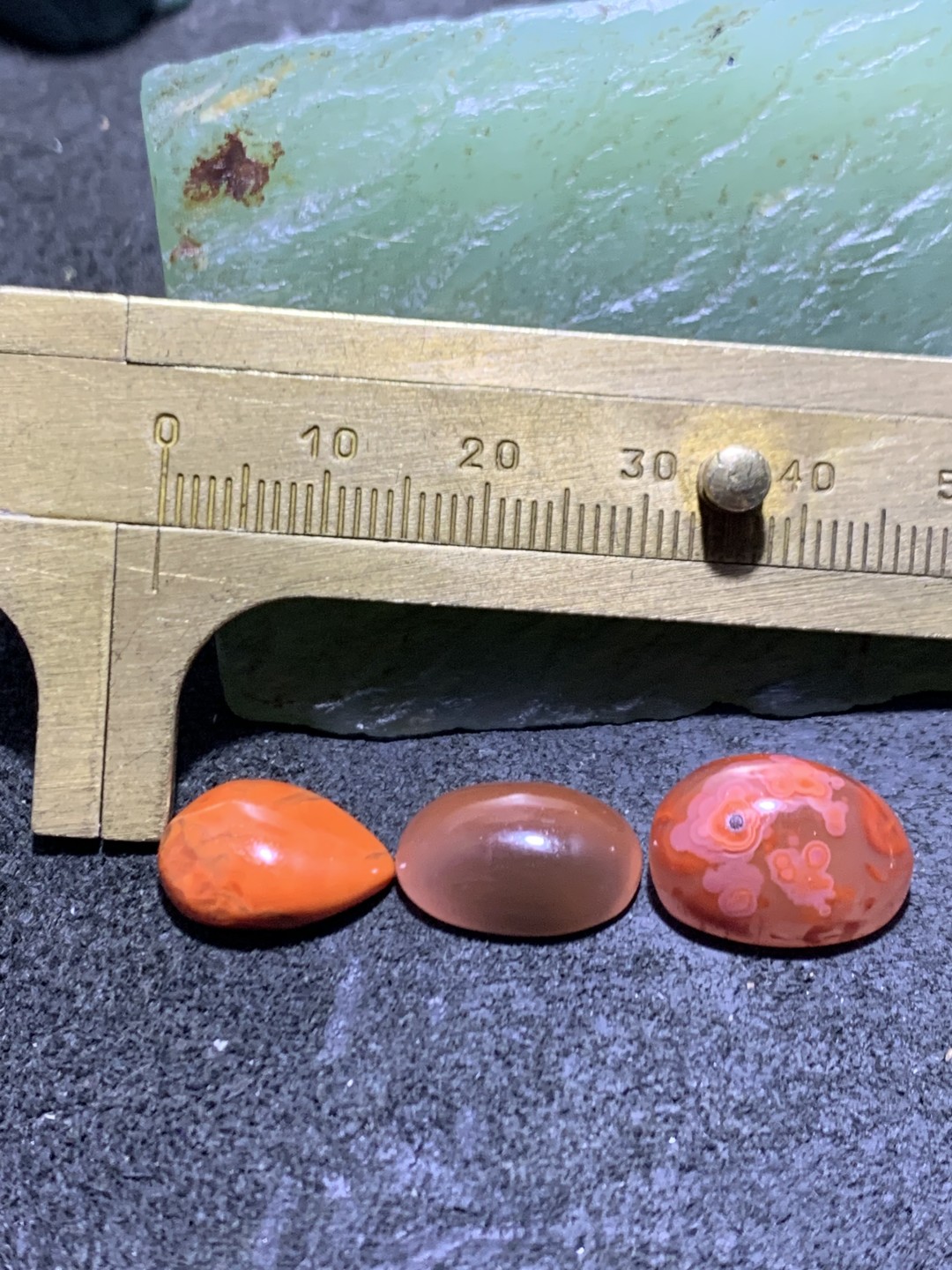 柿子红南红玛瑙通货戒面3个，