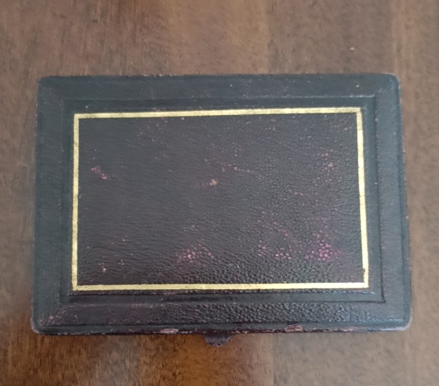 欧洲币章勋章首饰盒子专场十二期 勋章木盒11x8cm，