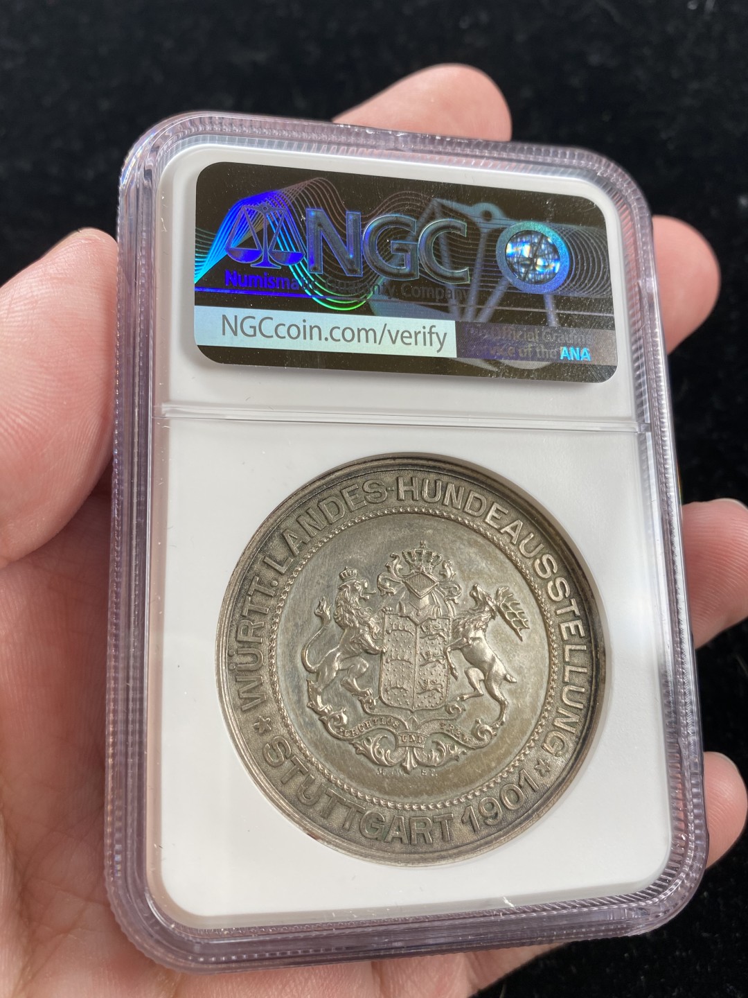 万国钱币拍卖第007期（慕尼黑第二夜） NGC MS 61 MS64 1901年德国符腾堡斯图加特名狗展纪念镀银、铜章一对，狗子的刻画细节到位，2枚来自同一德国收藏家