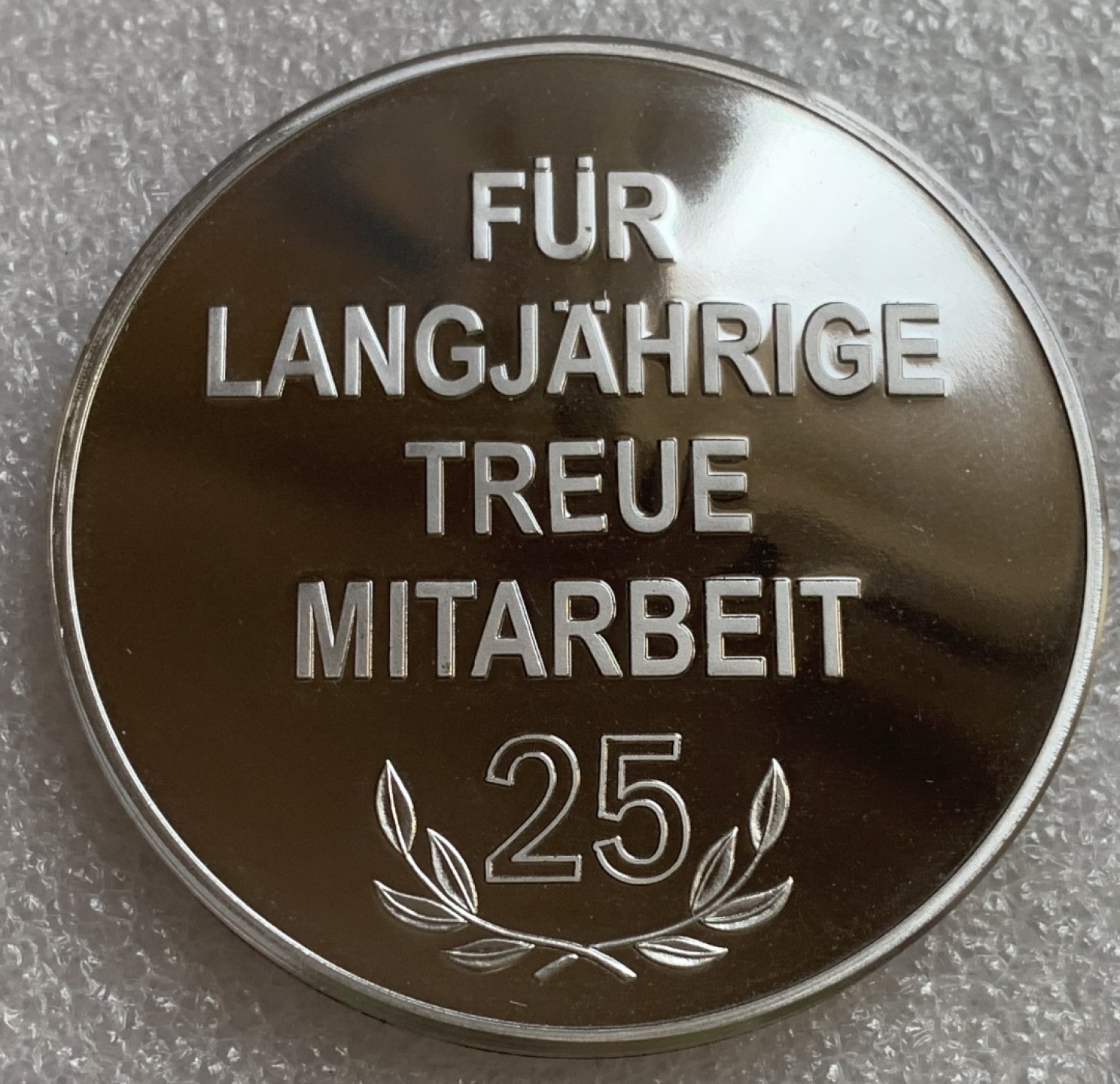 瓶子🏺第89期拍卖会 德国普鲁士 埃门丁根马克格拉夫堡系列纪念精制大银章  原盒
