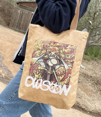 零元拍：展会热卖款，歪歪 OWSON系列杜邦纸手提袋  复古牛皮色防水洗杜邦环保潮流手袋《鬼灭之刃》，尺寸约35/38.5CM。 - 零元拍：展会热卖款，歪歪 OWSON系列杜邦纸手提袋  复古牛皮色防水洗杜邦环保潮流手袋《鬼灭之刃》，尺寸约35/38.5CM。