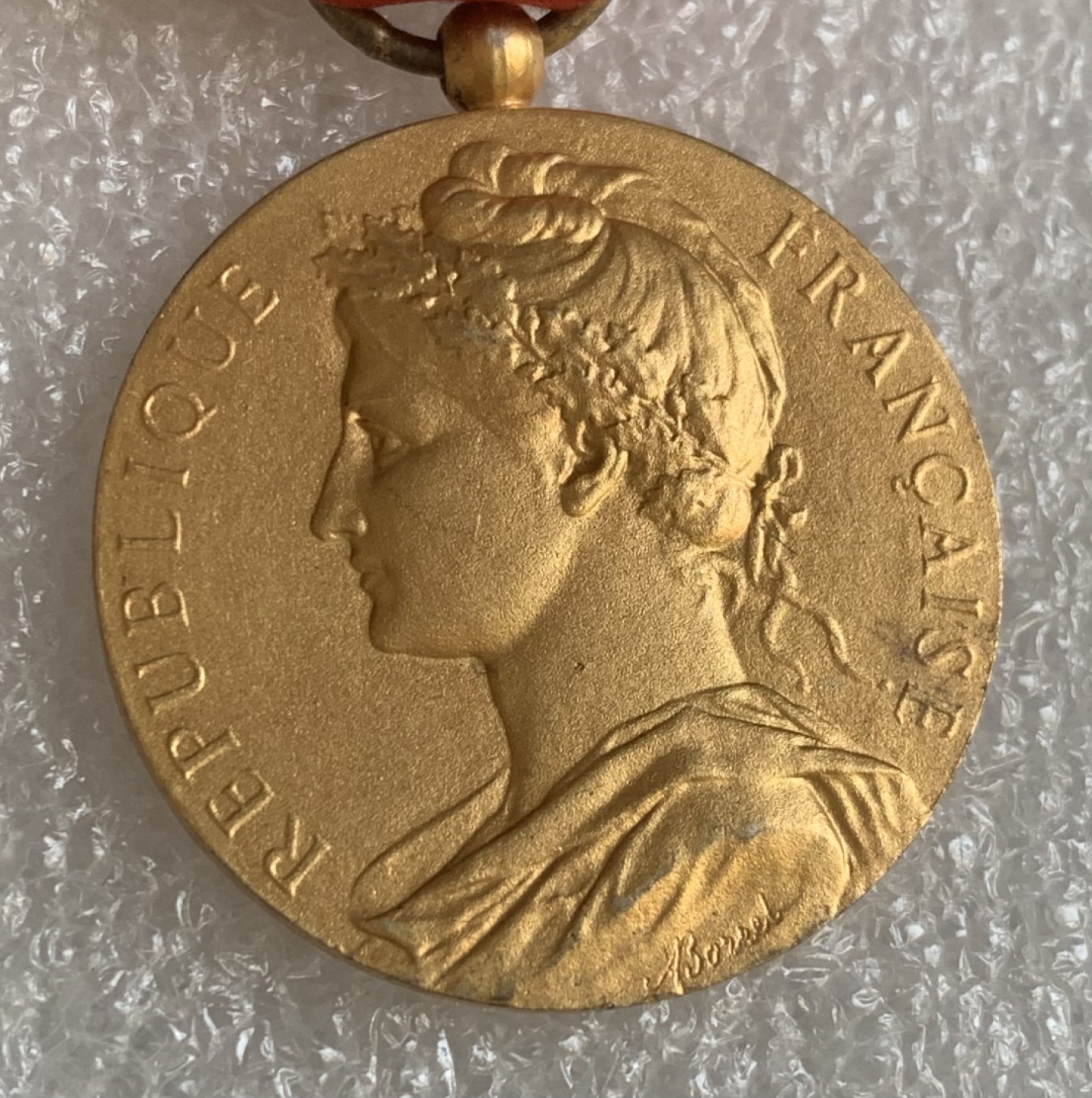 瓶子🏺第89期拍卖会 法国劳动镀金银奖章 丰饶角银标15克