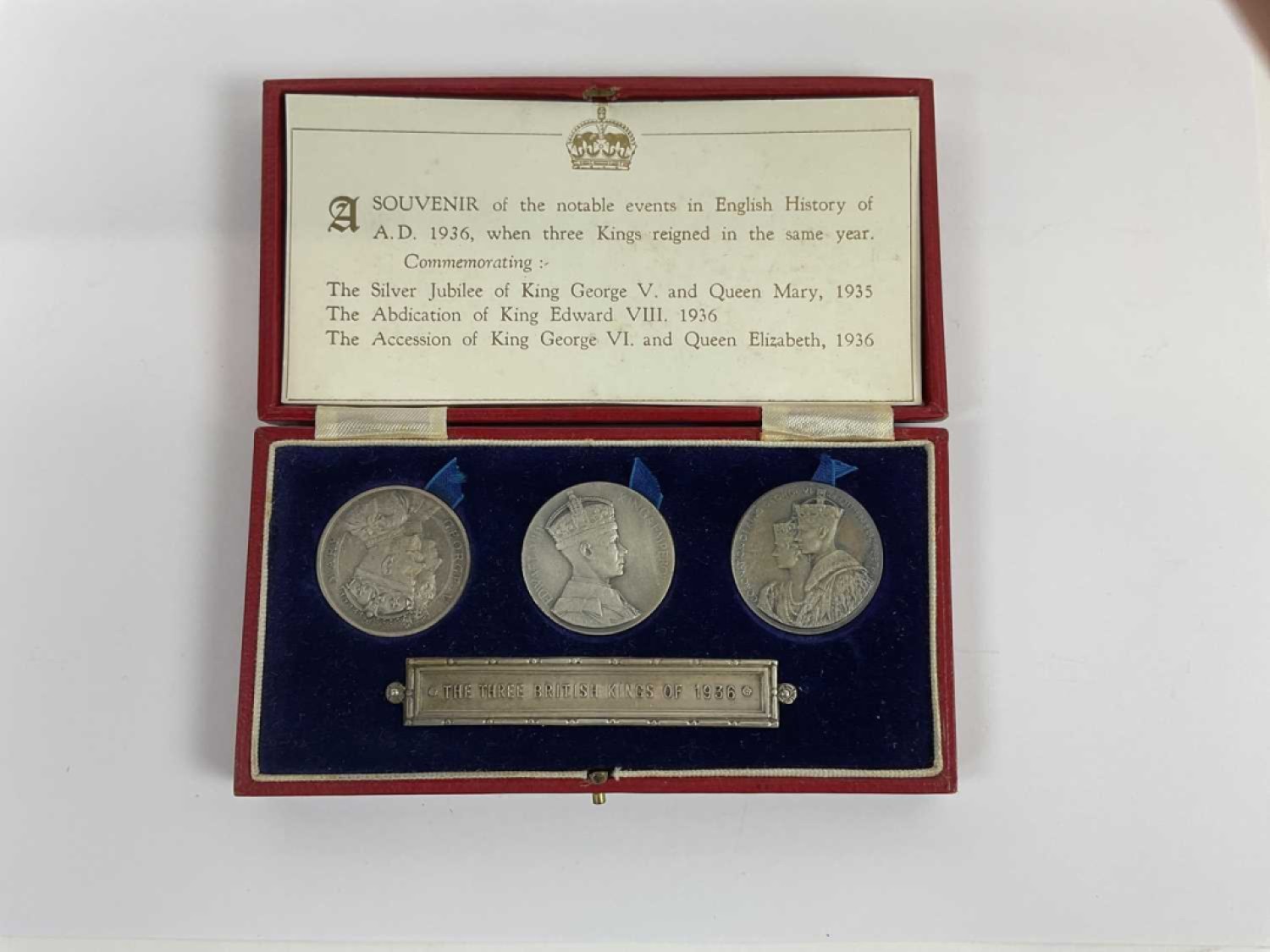 欧洲币章勋章首饰盒子专场十二期 1926年英国三国王纪念章盒