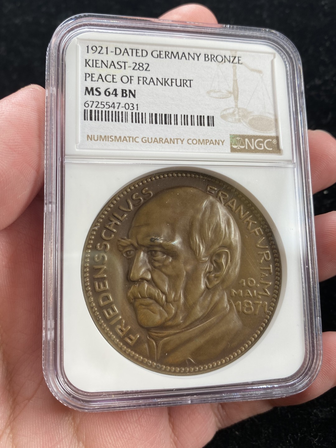 万国钱币拍卖第007期（慕尼黑第二夜） NGC MS64BN 1921年卡尔哥茨设计普法战争胜利五十周年帝国首相俾斯麦与帝国元帅陆军总参谋长老毛奇纪念大铜章 RR，42MM 42G 高浮雕，稀少品种