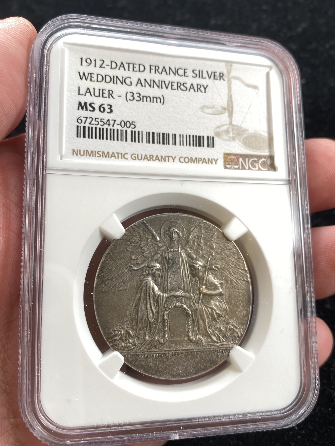 万国钱币拍卖第007期（慕尼黑第二夜） NGC MS63 1912年法国经典大天使见证爱情与婚姻纪念银章MATTE工艺 33MM 18G