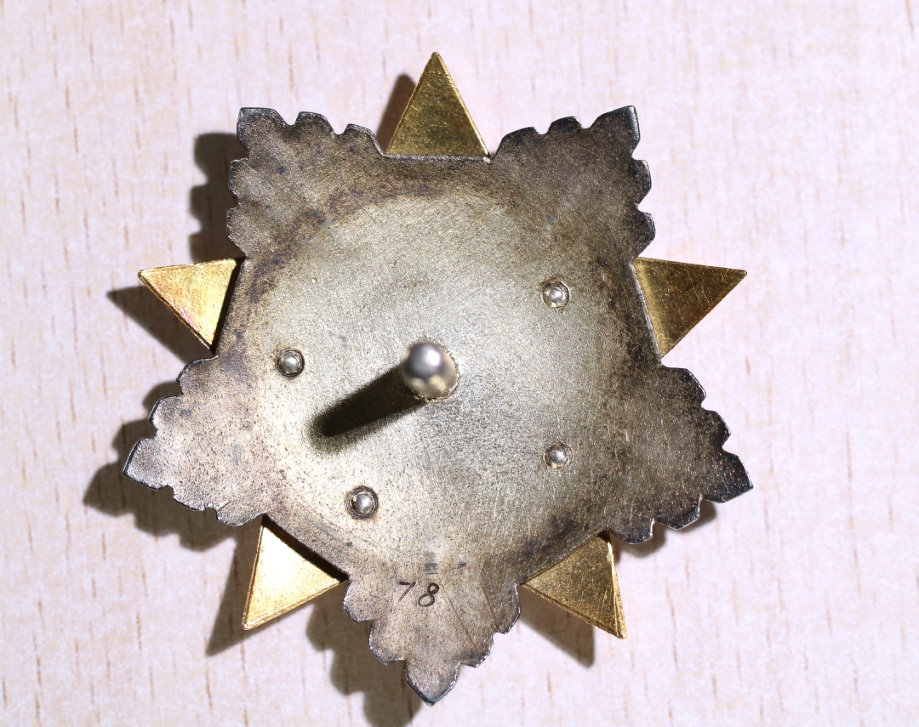 大猫徽章拍卖第222期  蒙古🇲🇳苏赫巴托勋章 金银制 全品小号 较难得