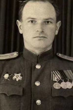 大猫徽章拍卖第222期  43一卫2⃣️ 档案全 珐琅9点钟方向修补