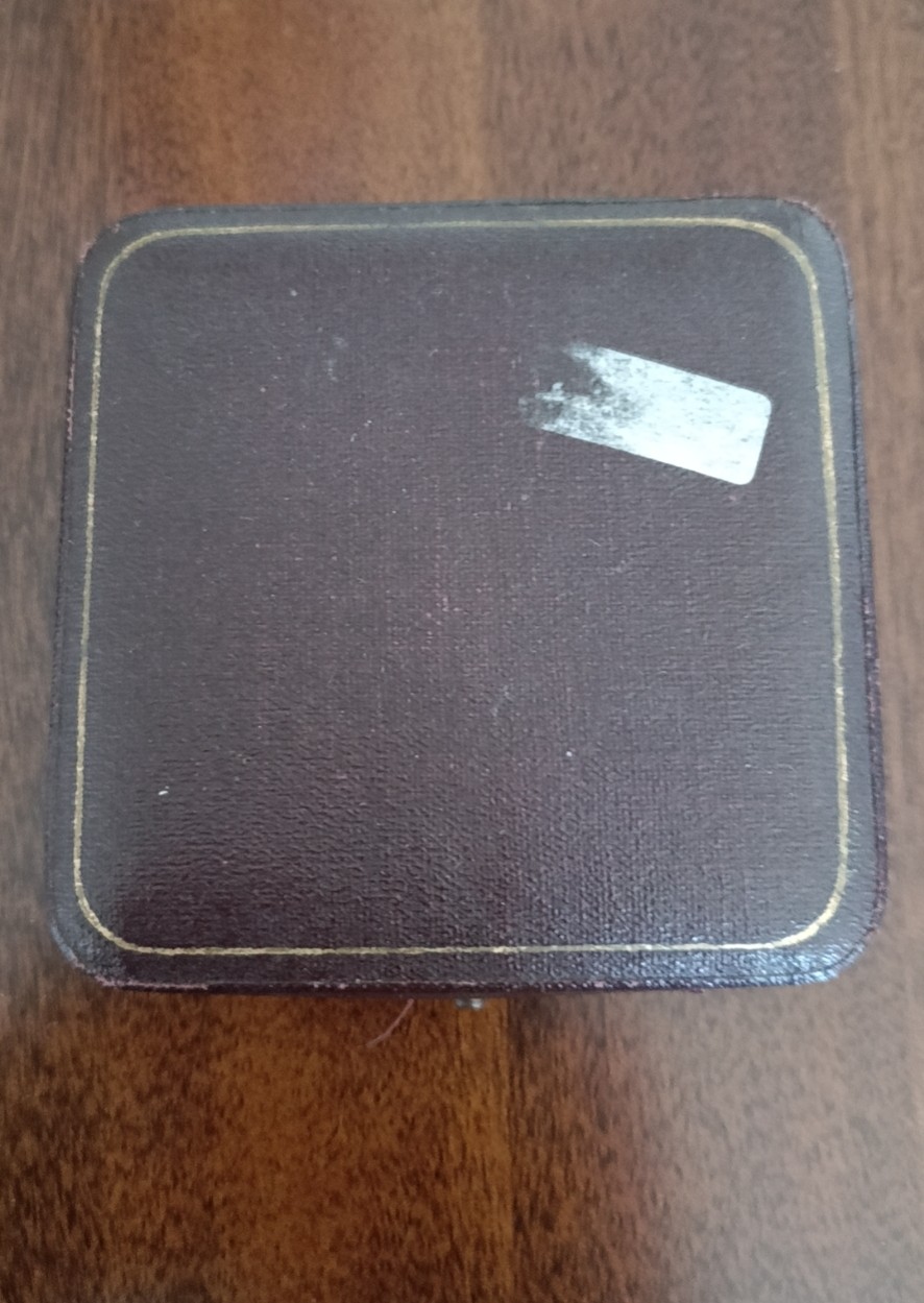 欧洲币章勋章首饰盒子专场十二期 木盒8x8cm，内径43mm