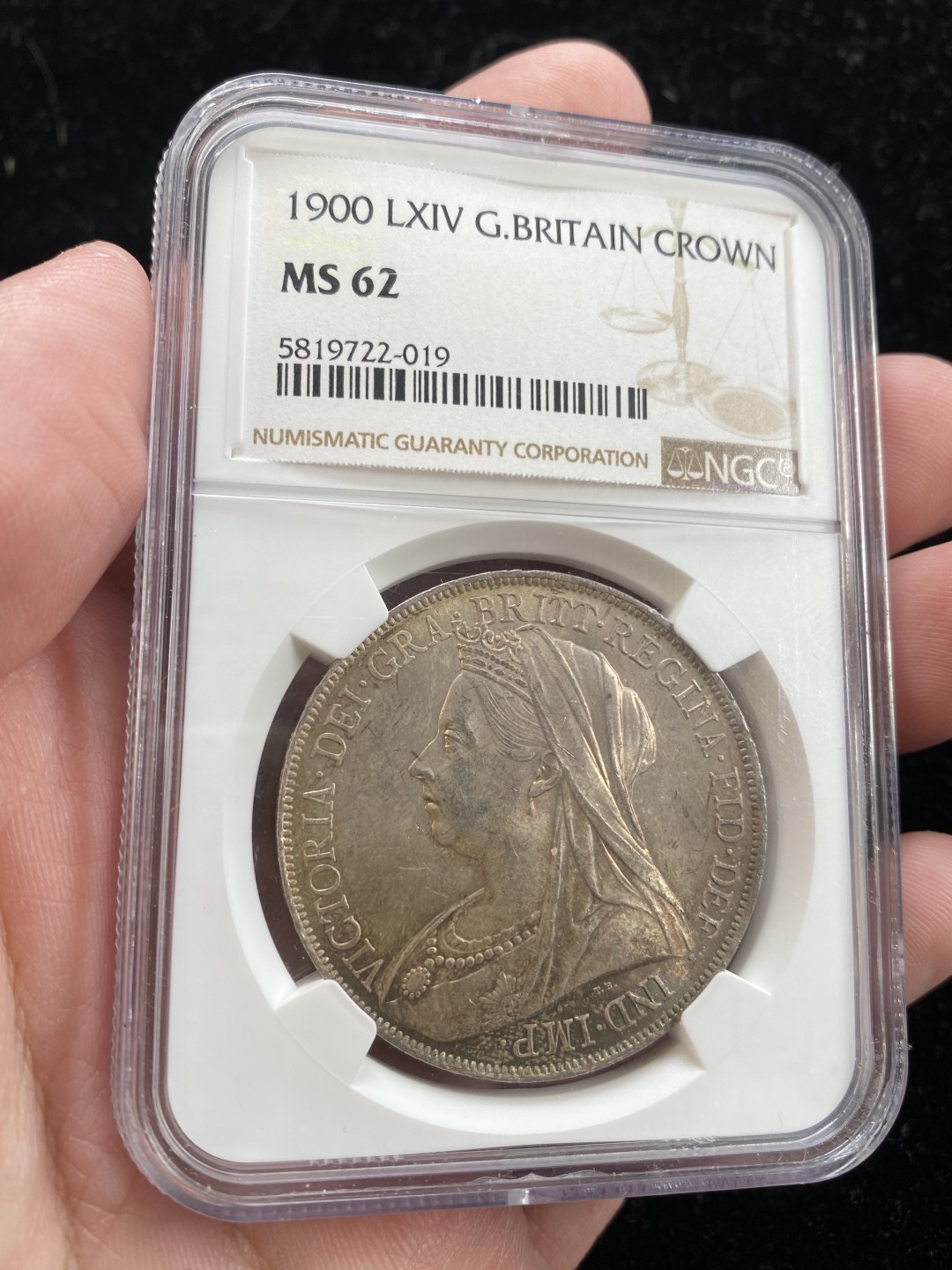 万国钱币拍卖第007期（慕尼黑第二夜） NGC-MS62 英国1900年LXIV披纱马剑，关门年份，细节优秀，包浆美丽，值得入手。