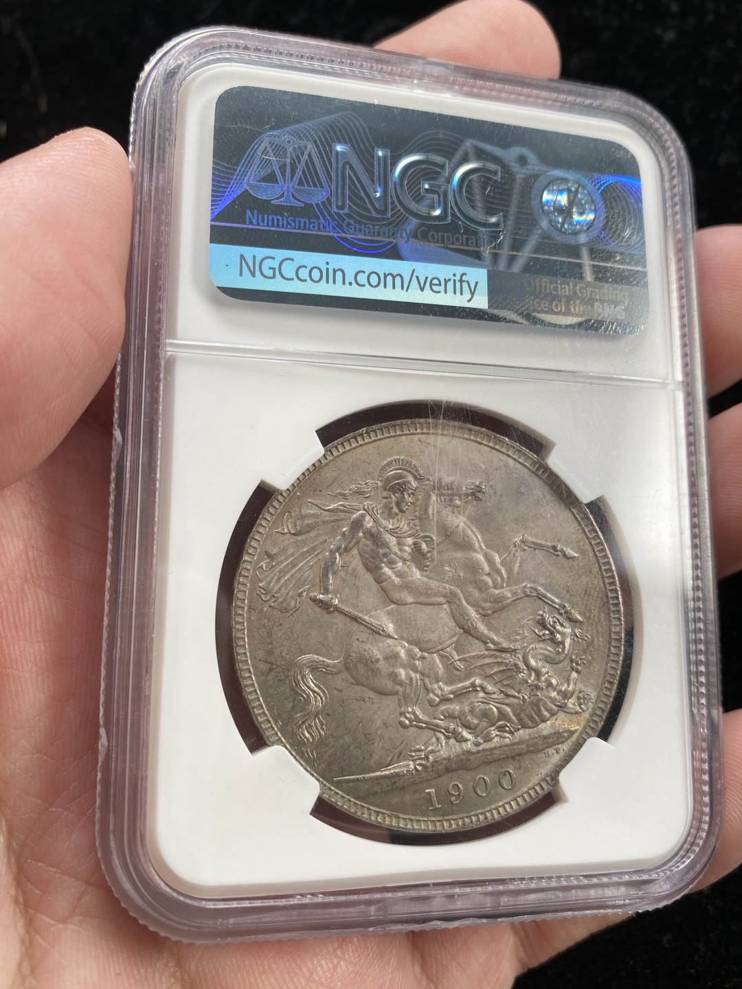 万国钱币拍卖第007期（慕尼黑第二夜） NGC-MS62 英国1900年LXIV披纱马剑，关门年份，细节优秀，包浆美丽，值得入手。