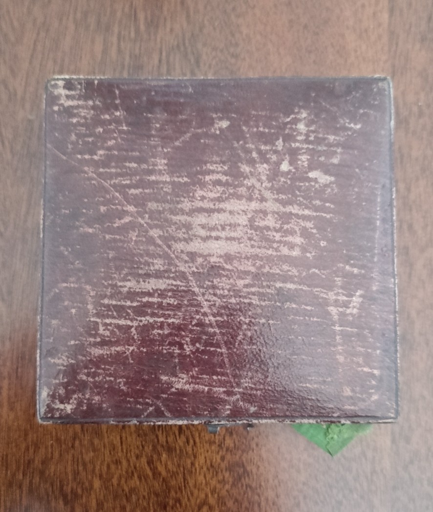 欧洲币章勋章首饰盒子专场十二期 木盒72x72mm，内径55mm