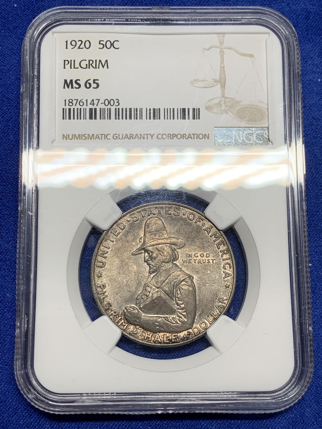 欢迎参加《竞宝斋》五一特拍-第161场-周日，周一 2场 NGC-MS65 美国 1920年 50美分 清教徒移民 五月花号 高分 烟熏色包浆 非常漂亮的设计