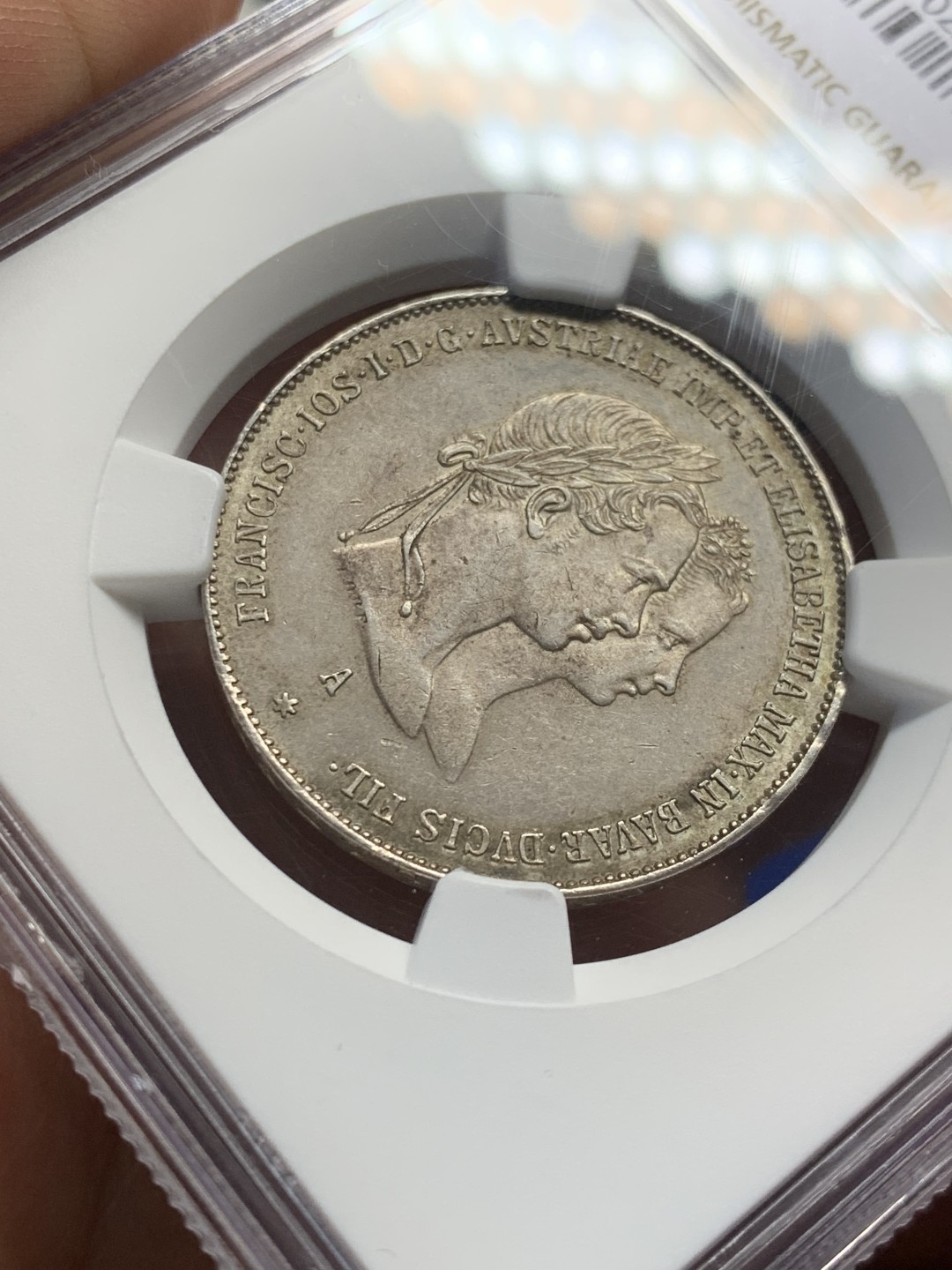 欢迎参加《竞宝斋》五一特拍-第161场-周日，周一 2场 NGC-MS62 奥匈帝国 奥地利 1854年 茜茜公主大婚 1盾银币