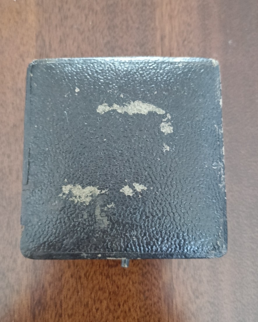 欧洲币章勋章首饰盒子专场十二期 木盒外径6cm内径3cm
