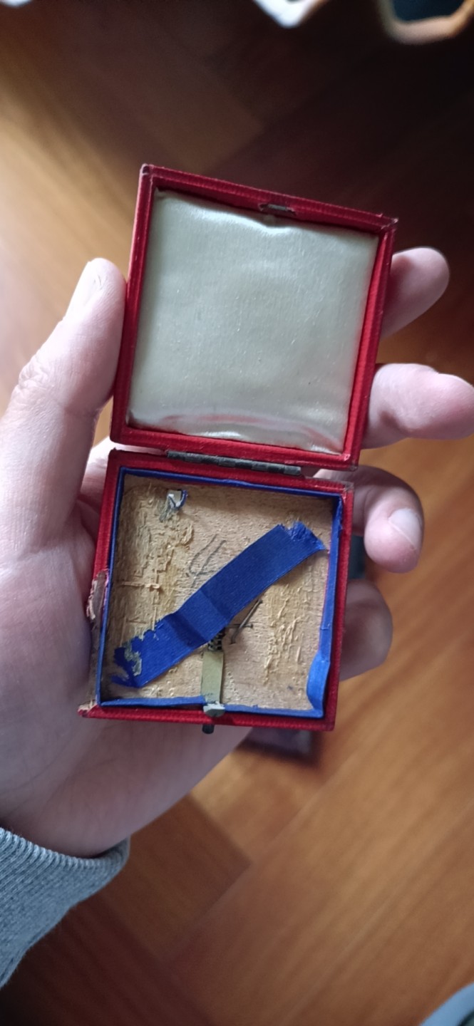 欧洲币章勋章首饰盒子专场十二期 故障盒子