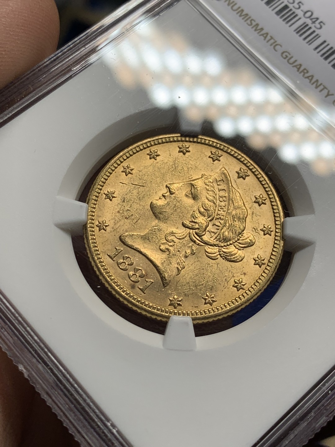 欢迎参加《竞宝斋》五一特拍-第161场-周日，周一 2场 NGC-MS61 美国1881年 自由女神10元金币 算是比较靠前的年份 能上MS的都难得