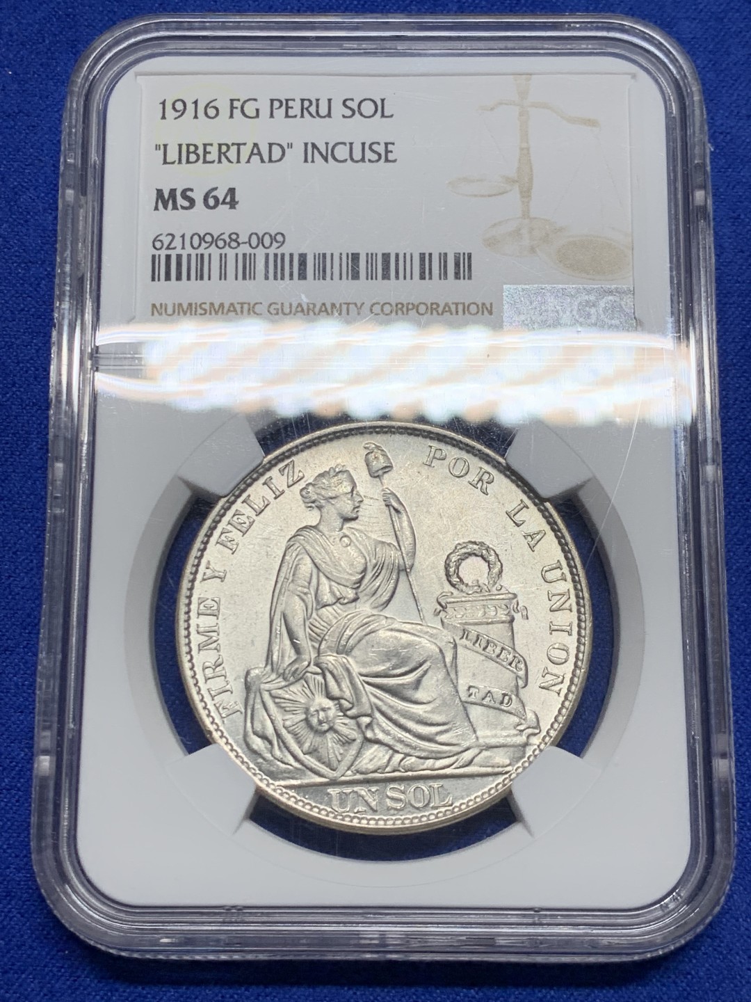 欢迎参加《竞宝斋》五一特拍-第161场-周日，周一 2场 NGC MS64 秘鲁 1916年 1索尔 坐人女神 热门南美银币 季军分 完美状态