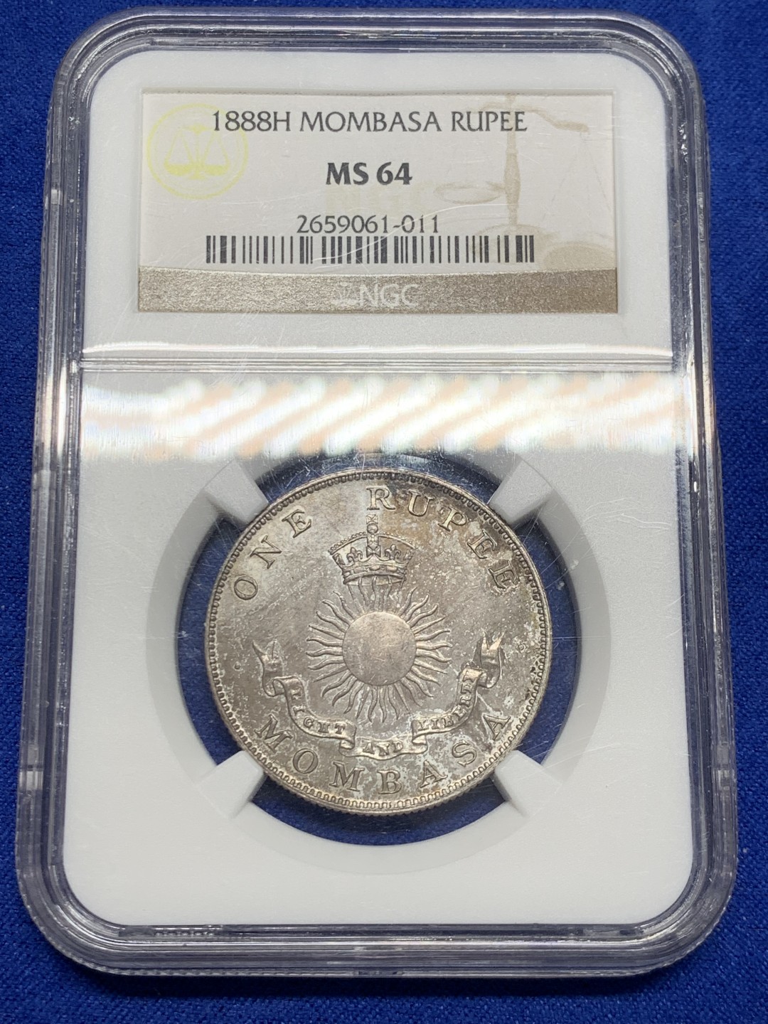 欢迎参加《竞宝斋》五一特拍-第161场-周日，周一 2场 亚军分 NGC MS64 1888 蒙巴萨一卢比 仅有一枚更高分，由大不列颠东非公司发行给东非的殖民贸易钱币