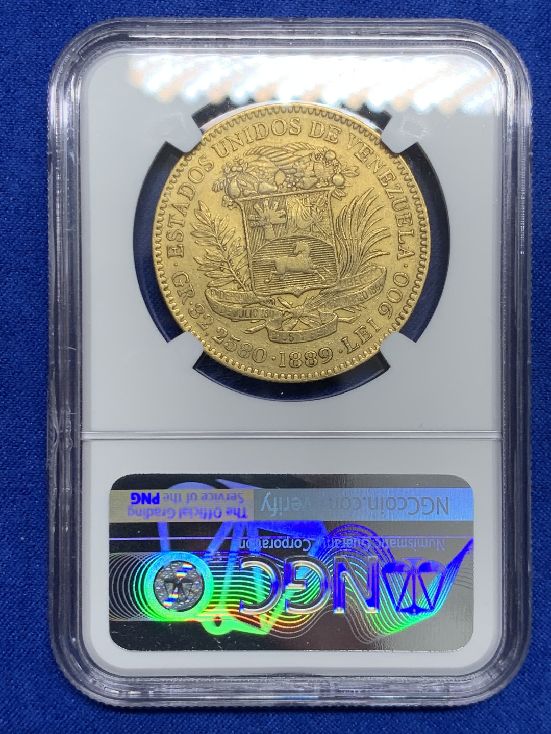 欢迎参加《竞宝斋》五一特拍-第161场-周日，周一 2场 NGC-AU55 委内瑞拉1889年 100玻利瓦尔大金币 南美系暴涨 有分的委内瑞拉大金币不多