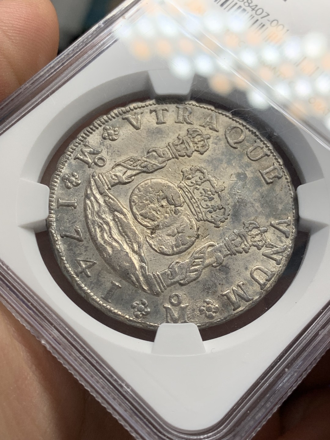 欢迎参加《竞宝斋》五一特拍-第161场-周日，周一 2场 NGC MS61 墨西哥 1741 地球双柱银币 早期飞利浦五世地球 少见品种 MS难得