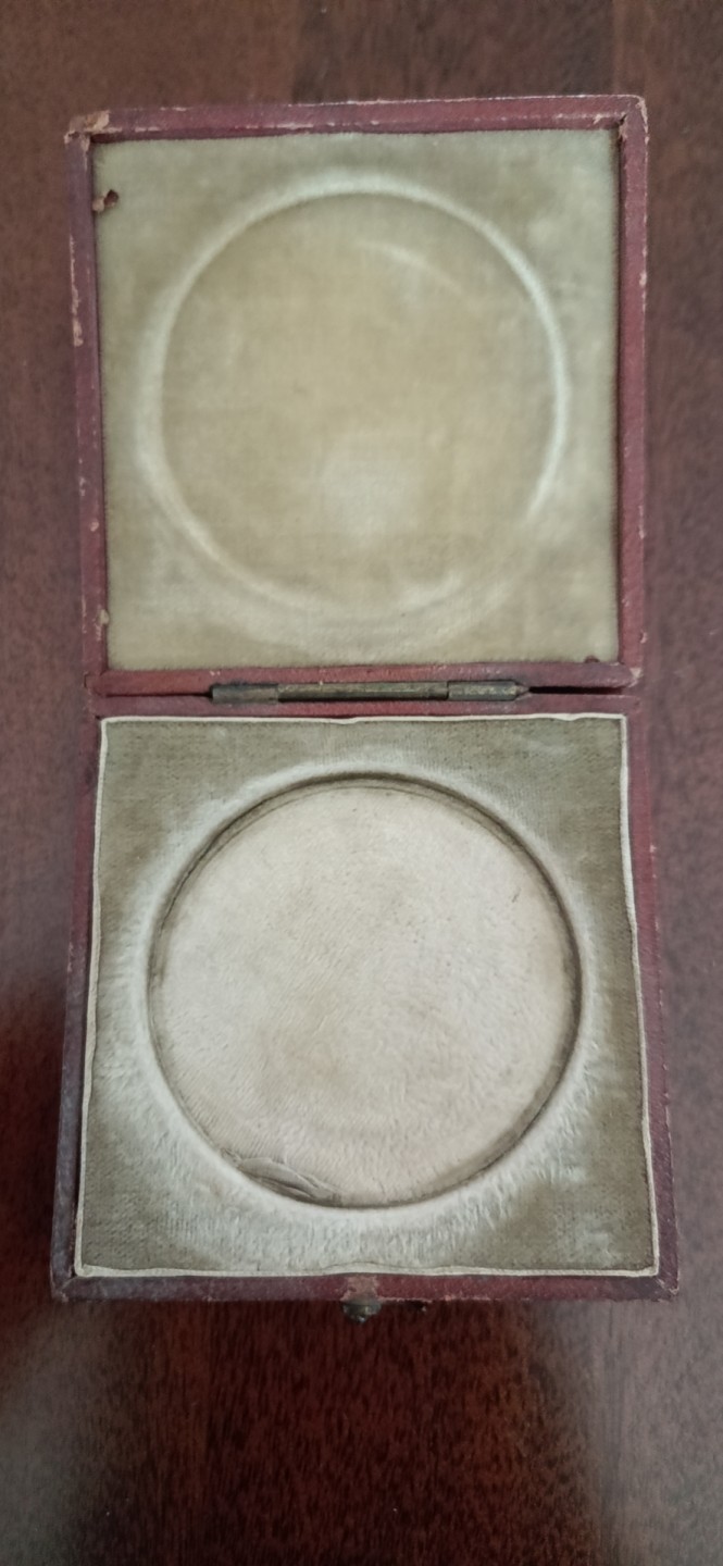 欧洲币章勋章首饰盒子专场十二期 木盒外径64mm内径47mm
