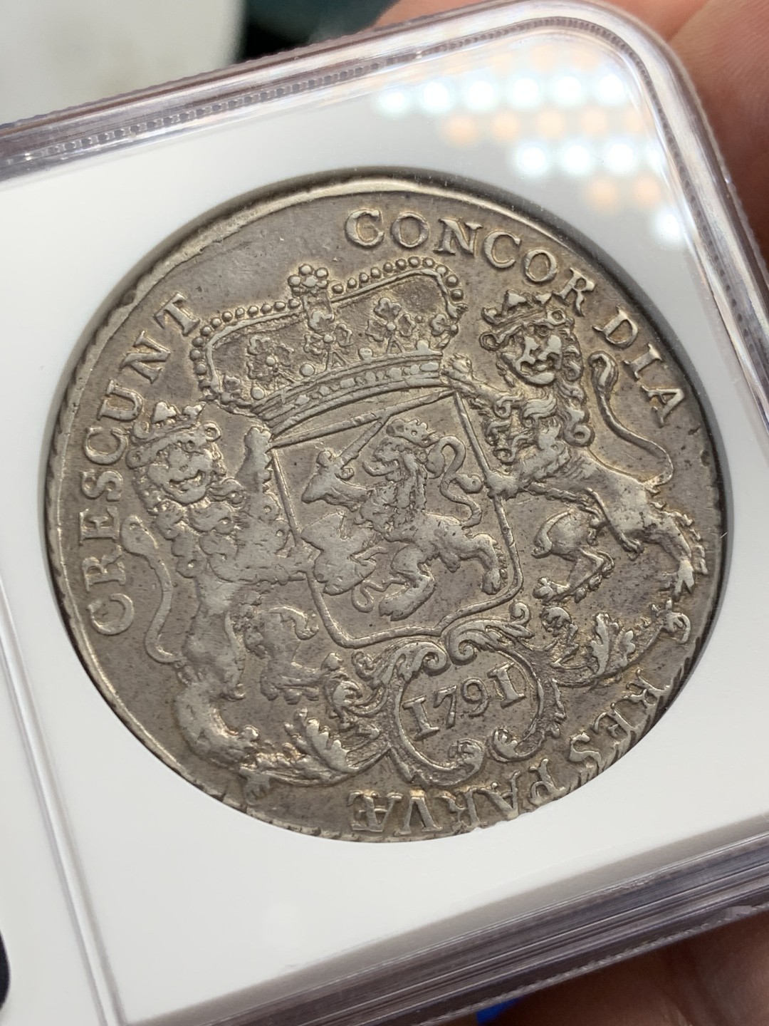 欢迎参加《竞宝斋》五一特拍-第161场-周日，周一 2场 NCG-XF45 荷兰1791/0年骑字大马剑西弗里斯兰省杜卡特大马剑银币 原味包浆