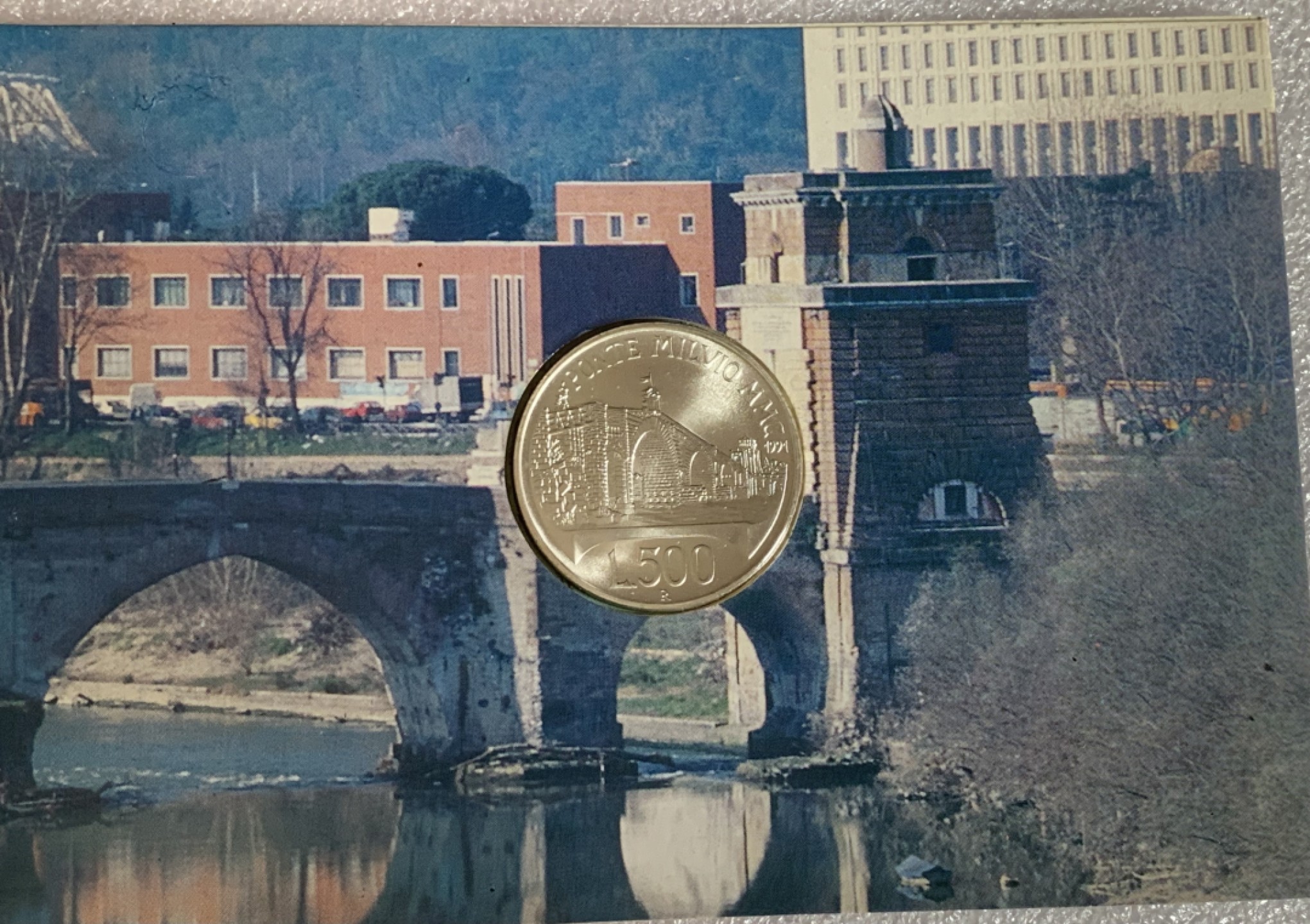 瓶子🏺第89期拍卖会 获奖意大利1991年米尔维奥桥纪念银币  原卡封