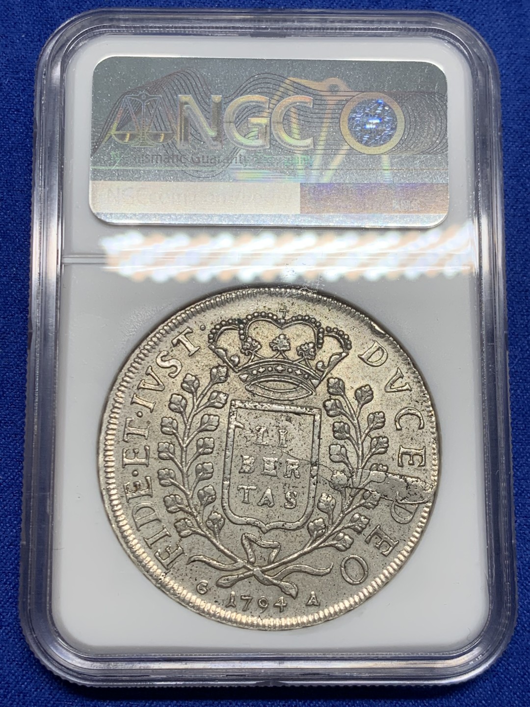 欢迎参加《竞宝斋》五一特拍-第161场-周日，周一 2场 NGC AUD 拉古萨 1794  大奶妈  高点清晰状态极佳 稀有品种