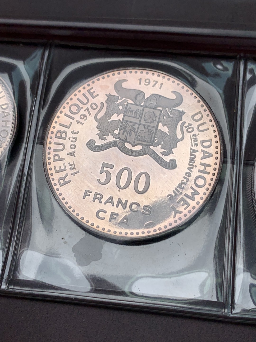 欢迎参加《竞宝斋》五一特拍-第161场-周日，周一 2场 达荷美 1971年（大钱包-奶妈）精制 全银 套币