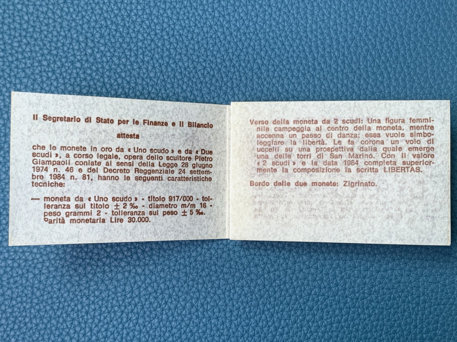 欢迎参加《竞宝斋》五一特拍-第161场-周日，周一 2场 原盒证书圣马力诺1984年 自由和平女神1和2斯库多金币一对 2克+4克，总重6克 917金 原盒带证书 极少见