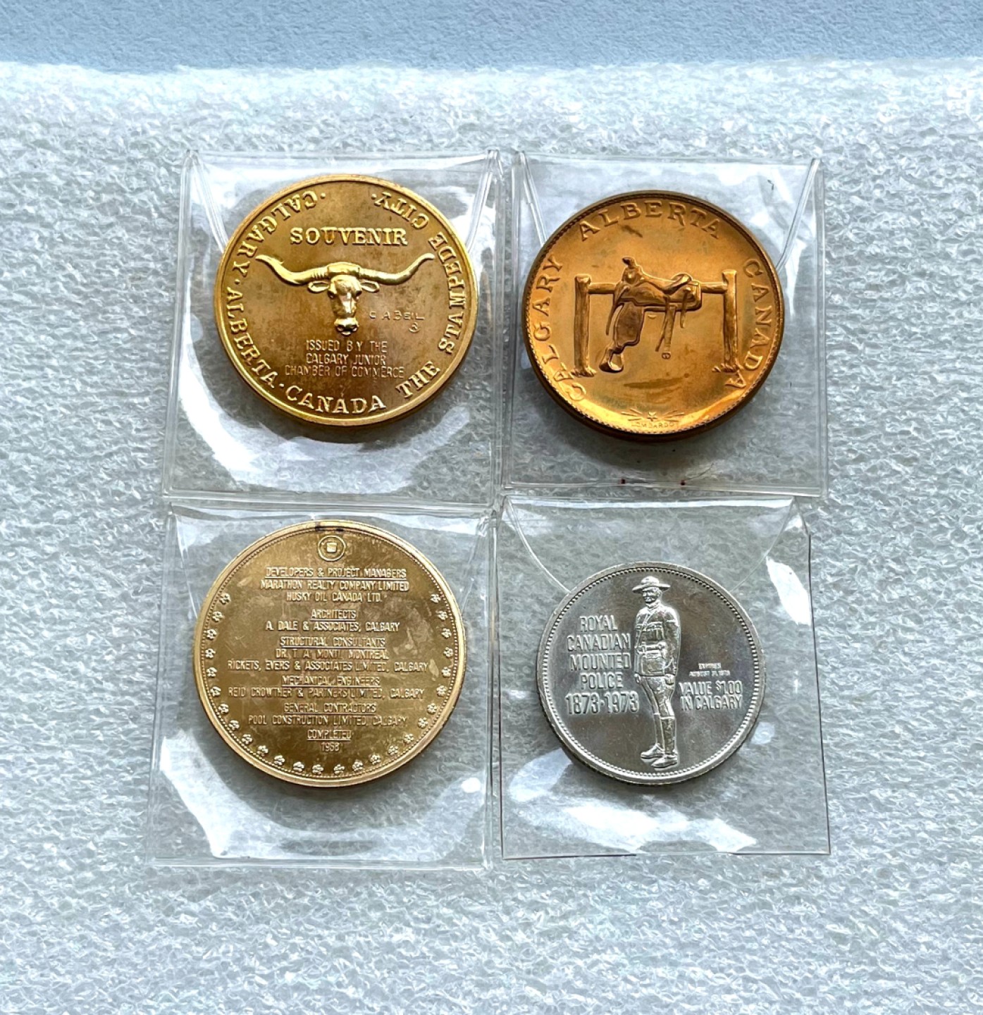 各位好友五一假期快乐。英国英属近现代币、银章等，彼得堡世界钱币勋章拍卖第49期