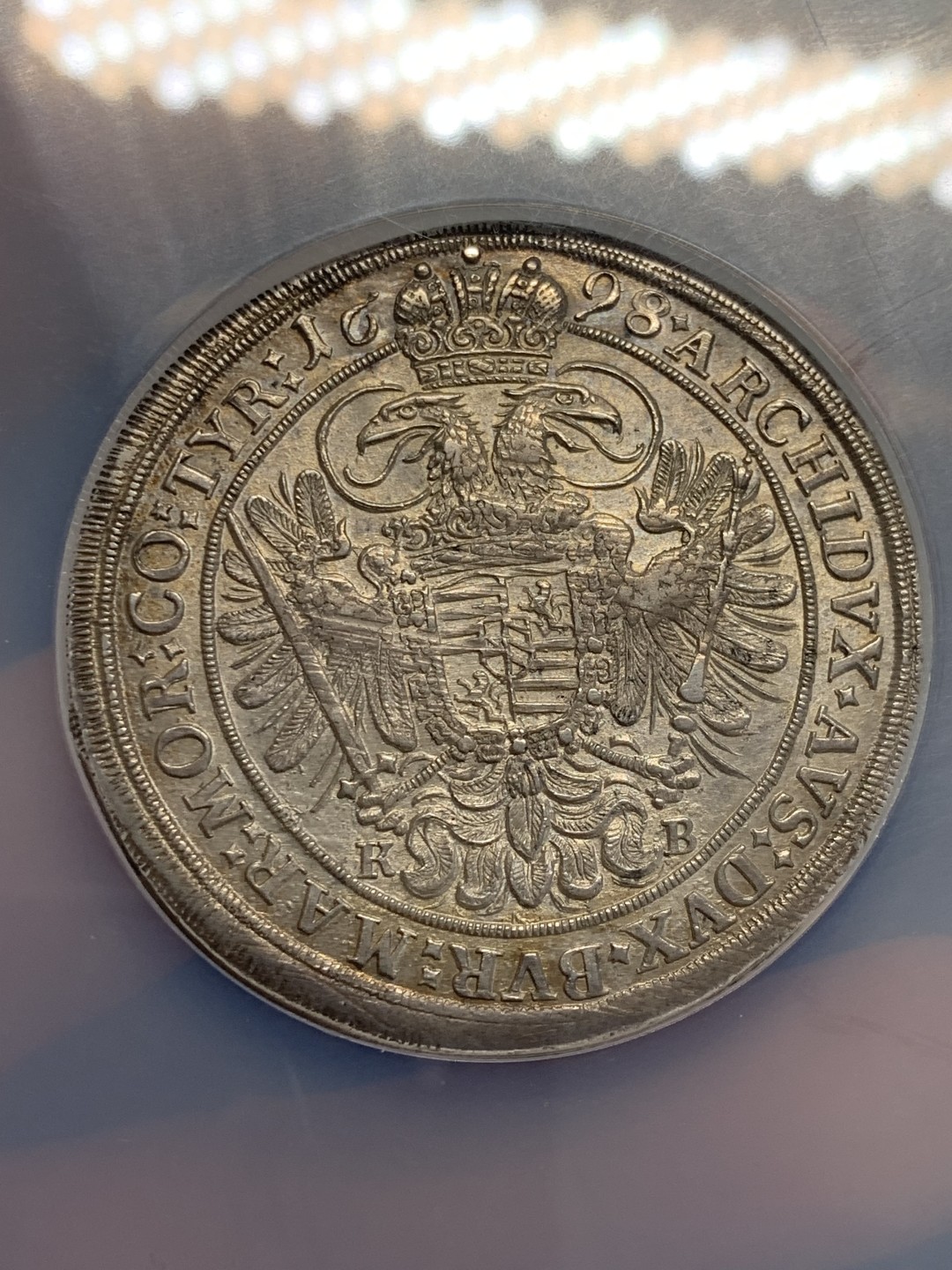 欢迎参加《竞宝斋》五一特拍-第161场-周日，周一 2场 NGC-AU58 神圣罗马帝国 匈牙利1698年利奥波德一世1泰勒 大银币 大盒 封装