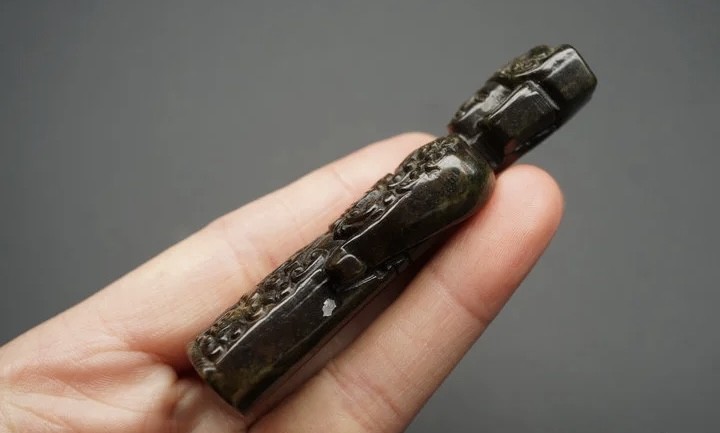 玉石手串文玩杂件 地方玉人物 把件