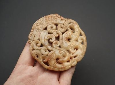 玉石翡翠玛瑙｜拍卖专场 - 地方玉 双面工龙牌