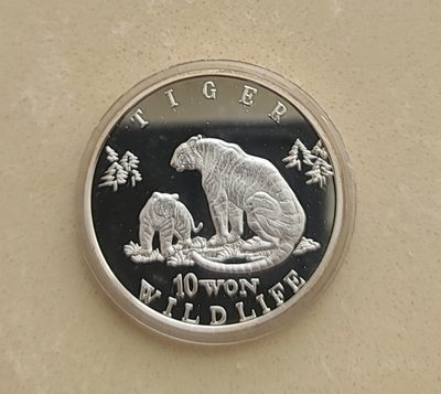 【币将精彩】世界钱币拍卖朝币专场(2023-5-1) - 朝鲜2000年东北虎1盎司银币