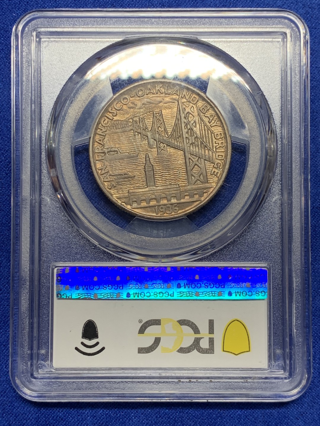 欢迎参加《竞宝斋》五一特拍-第161场-周日，周一 2场 PCGS-MS65 美国 1936年 50美分 海湾大桥 半美元 纪念币 较少品种 原味包浆 漂亮的设计